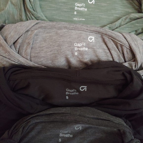 GapFit Breathe Hoodies - Bundle! - Picture 3 of 10